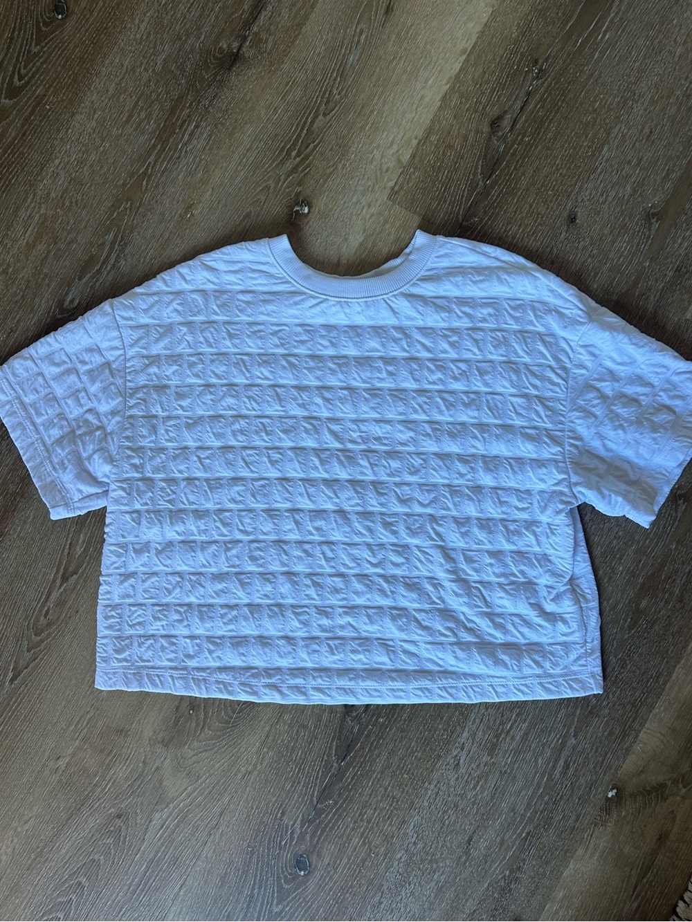 A New Day White Textured Short-Sleeve Cropped Top